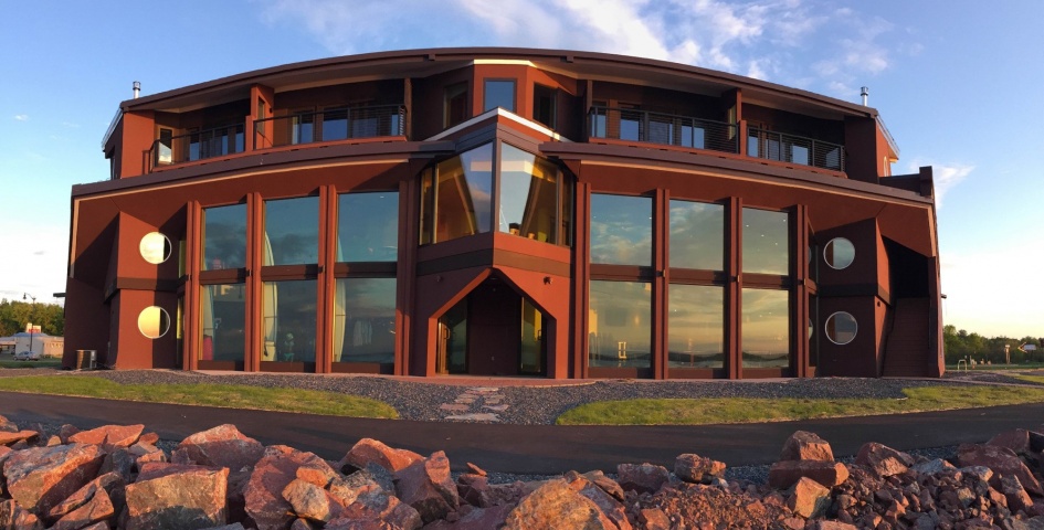 zSIP-Complex-Ashland-WI-Exterior-front-1